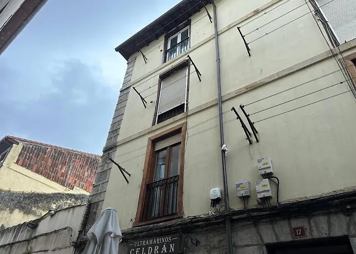 Apartamento De Diseno En Laredo Centro