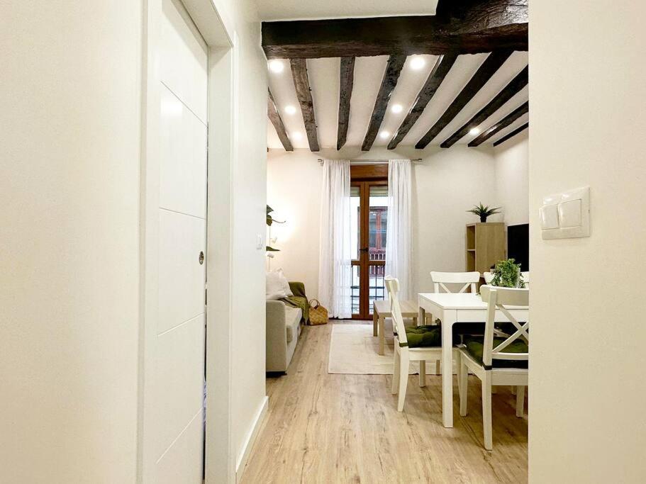 De Diseno En Centro Apartment *